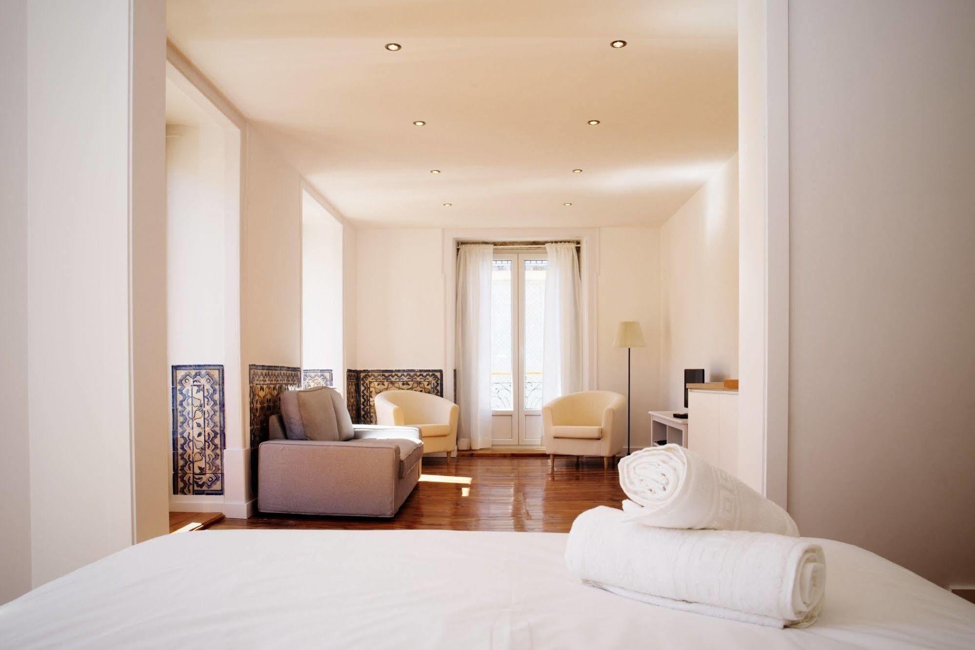 Gs Chiado Boutique Studios & Suites Lisboa Ngoại thất bức ảnh